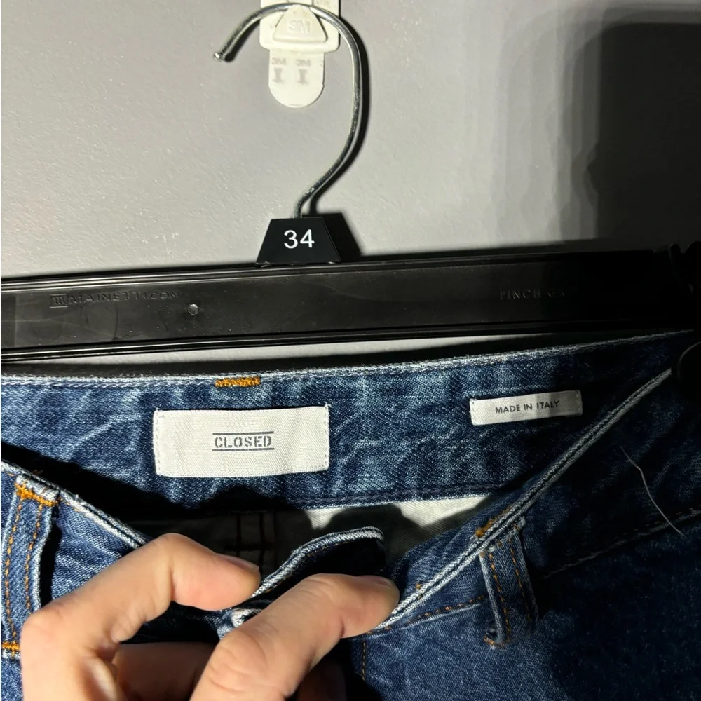 Closed Pedal Pusher Frayed Hem Jeans Size 32 - Picture 4 of 7